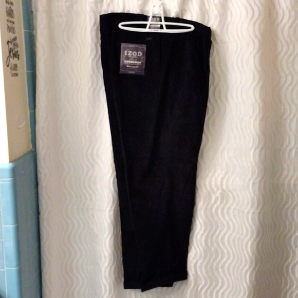 Izod Other - NWT Izod Cords Classic Straight Pleated Extender Waist Pants 46x30 Cotton